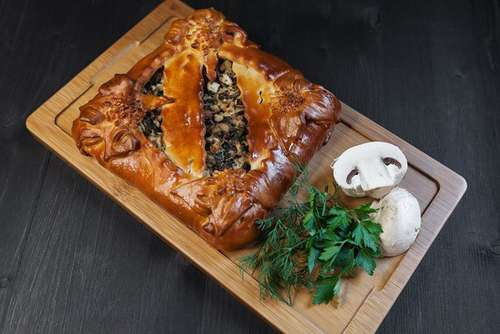 Пирог с кроликом и грибами 1000 г.