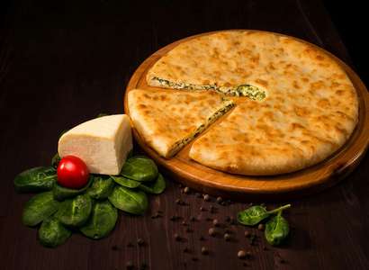 Пирог с сыром и шпинатом (кардагджын) 1000 гр