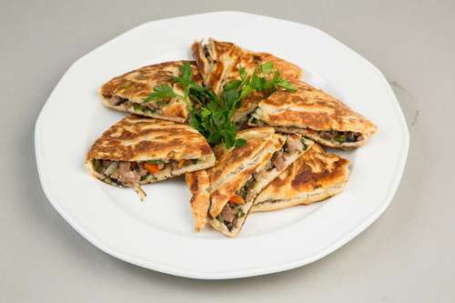 Домашний мясной пирог 420 г.