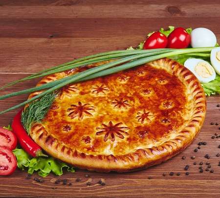 Русский пирог с зелёным луком и яйцом 1000 гр