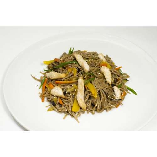 Гречневая соба с курицей