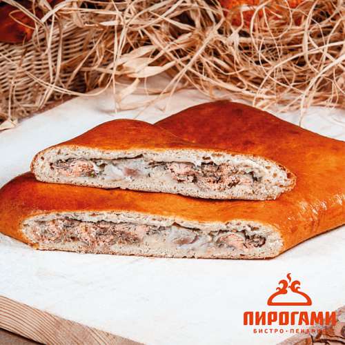 Пирог с пангасиусом и горбушей