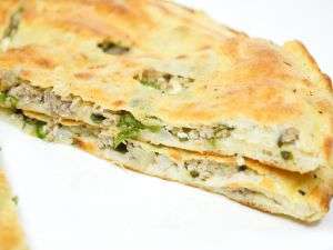 Осетинский пирог с мясом и сыром 700 г.
