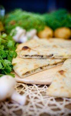 Пирог с картошкой и грибами 1000 гр.