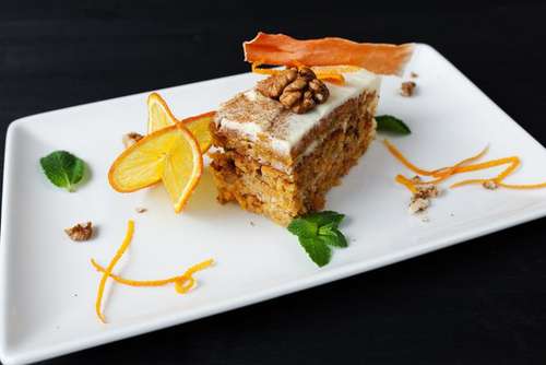 Морковный торт с грецким орехом 150 гр.