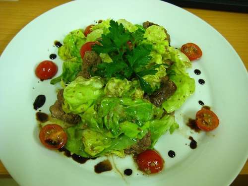 Салат с куриной печенью 200 гр