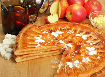 Пирог с яблоками и корицей (фаткуджин) 1000 гр