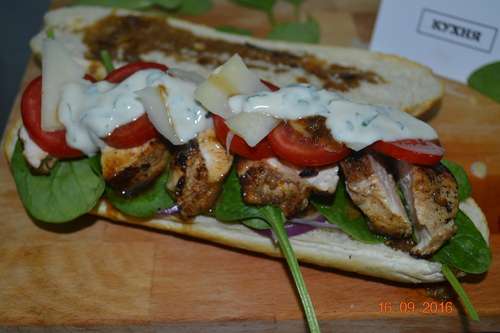 Новинка! Французский сэндвич с курочкой в апельсиновом соусе и...