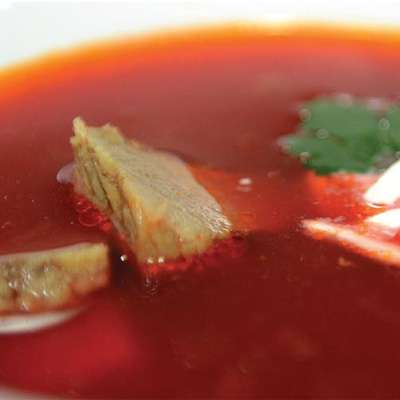 Борщ с мясом и сметаной 250 гр.