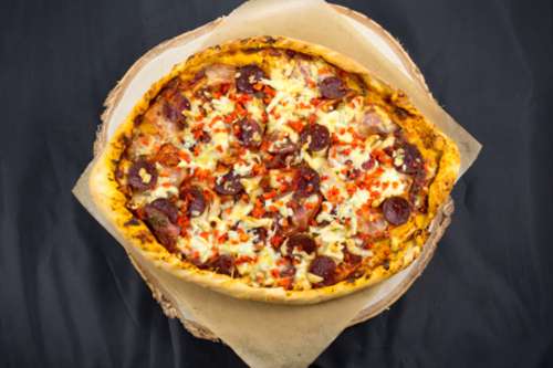 Арабская пицца мясная