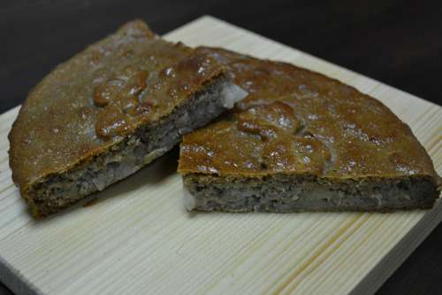 Ржаной пирог с картофелем и мясом 500 г.