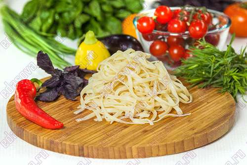 Wok лапша яичная 190