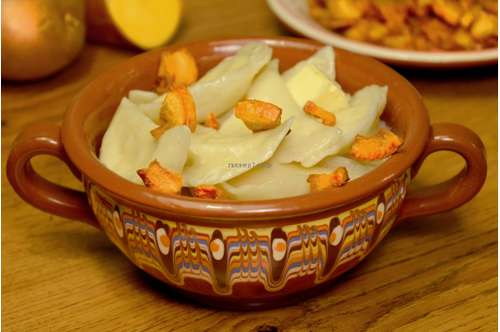 Вареники с картофелем и шкварками  320 гр.