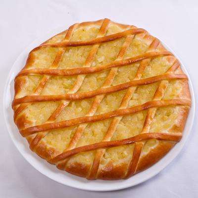 Пирог с яблоком и корицей 1 кг.