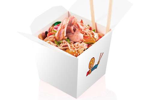Wok Удон с курицей, 270 гр.