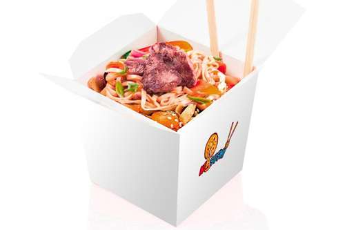 Wok Удон с говядиной, 270 гр.