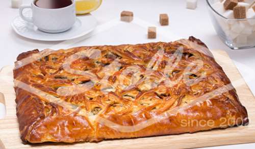 Пирог с яблоками и корицей 2 кг