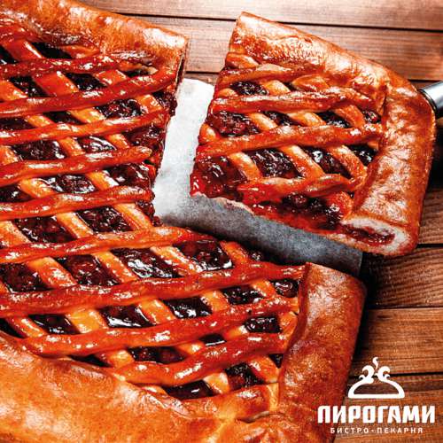 Пирог с брусникой