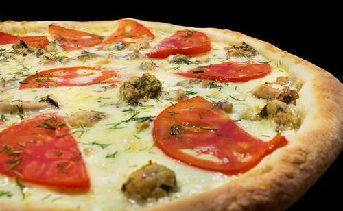 Пицца макси Дары Моря 930 г. 42 см