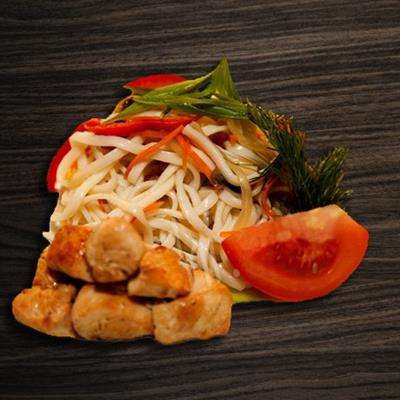 Лапша яки удон с курицей